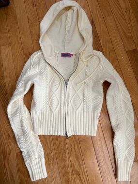 Edikted Ivory Cable-Knit Hooded Zip Sweater